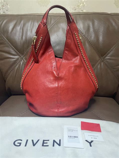 Givenchy Zanzi Tinhan Hobo 